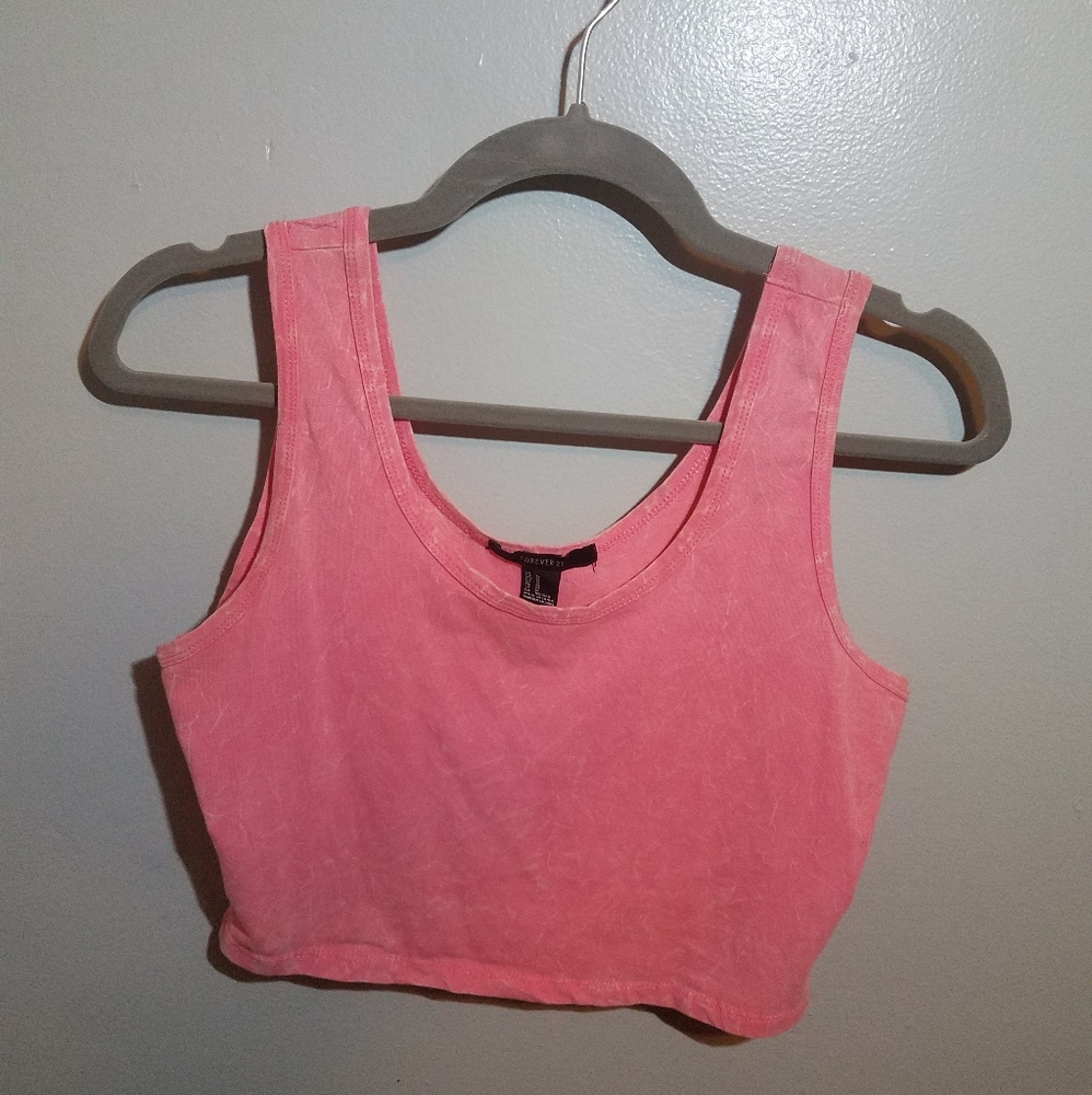 Forever 21 pink crop top